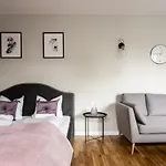 Rentplanet - Apartament Rydygiera